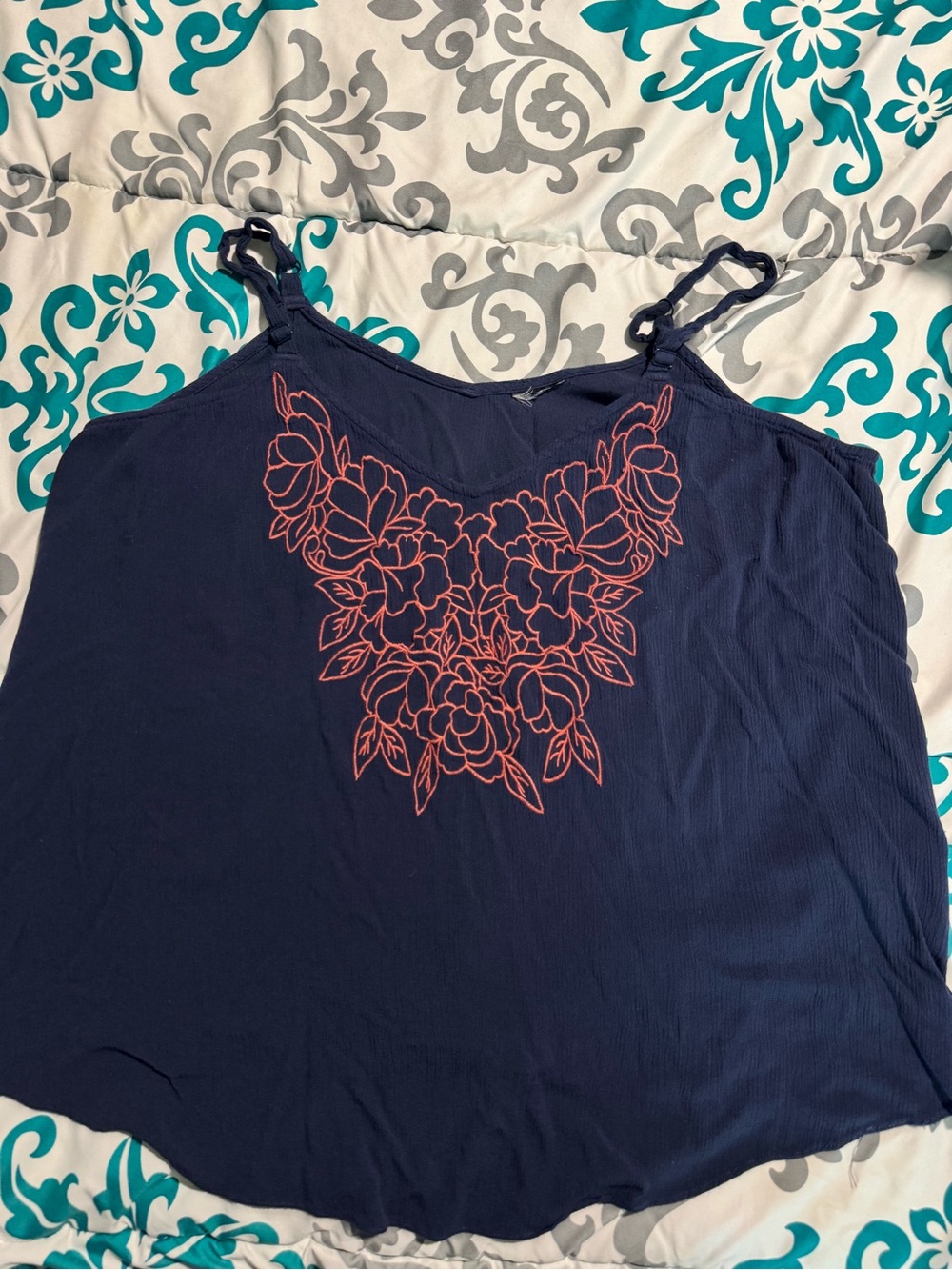 Torrid Navy Floral Embroidered Tank Top size 1X